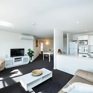  Apartment Griffin 180 Kingston Act